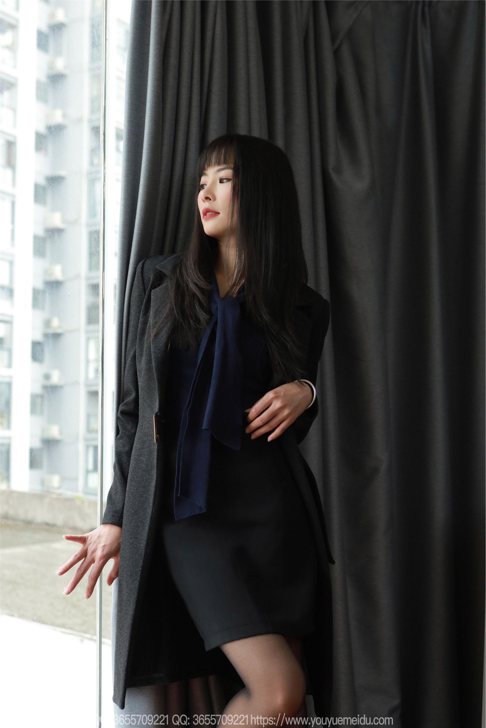 IESS异思趣向  2025.04.01 丝享家 2016 小金《黑丝平刘海》